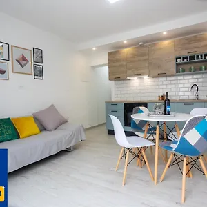  Apartment Luxury